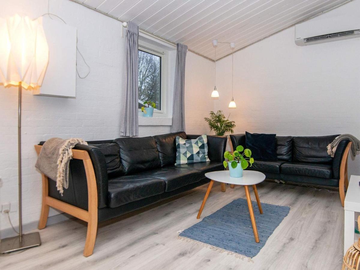 7 Person Holiday Home In Rsted Kare Εξωτερικό φωτογραφία